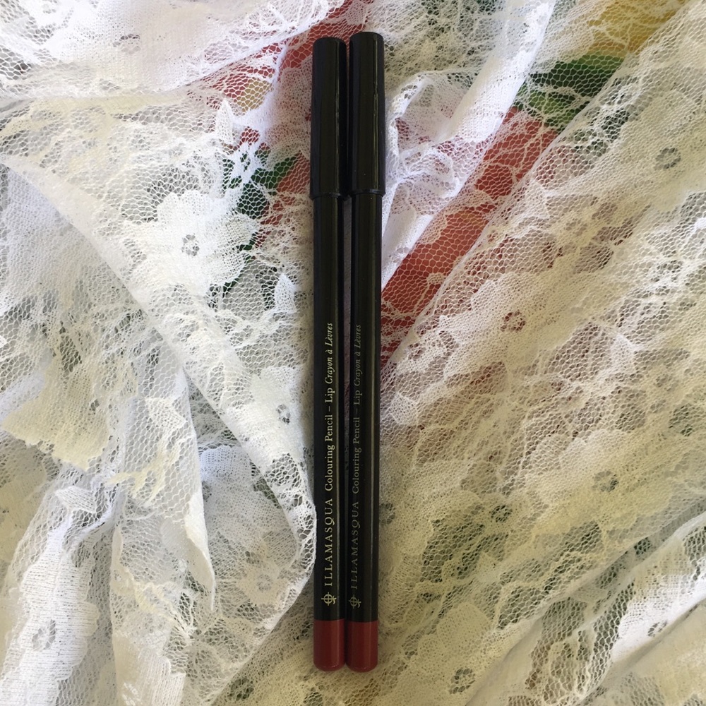 New set of 2 Illamasqua Lip Liner/Crayon In Lust